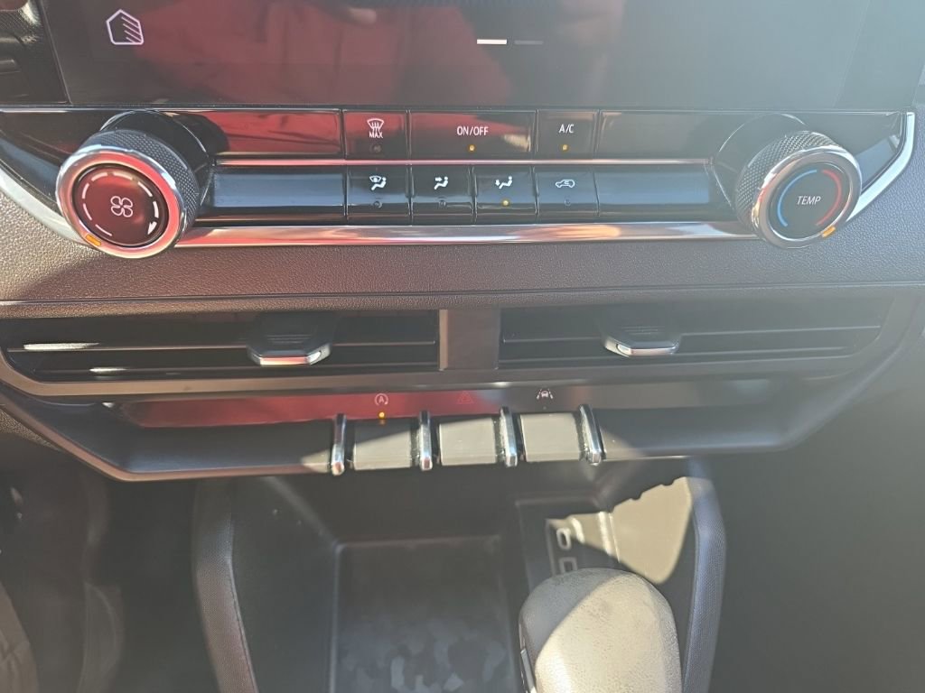 Used 2023 Chevrolet Colorado W/T image 21