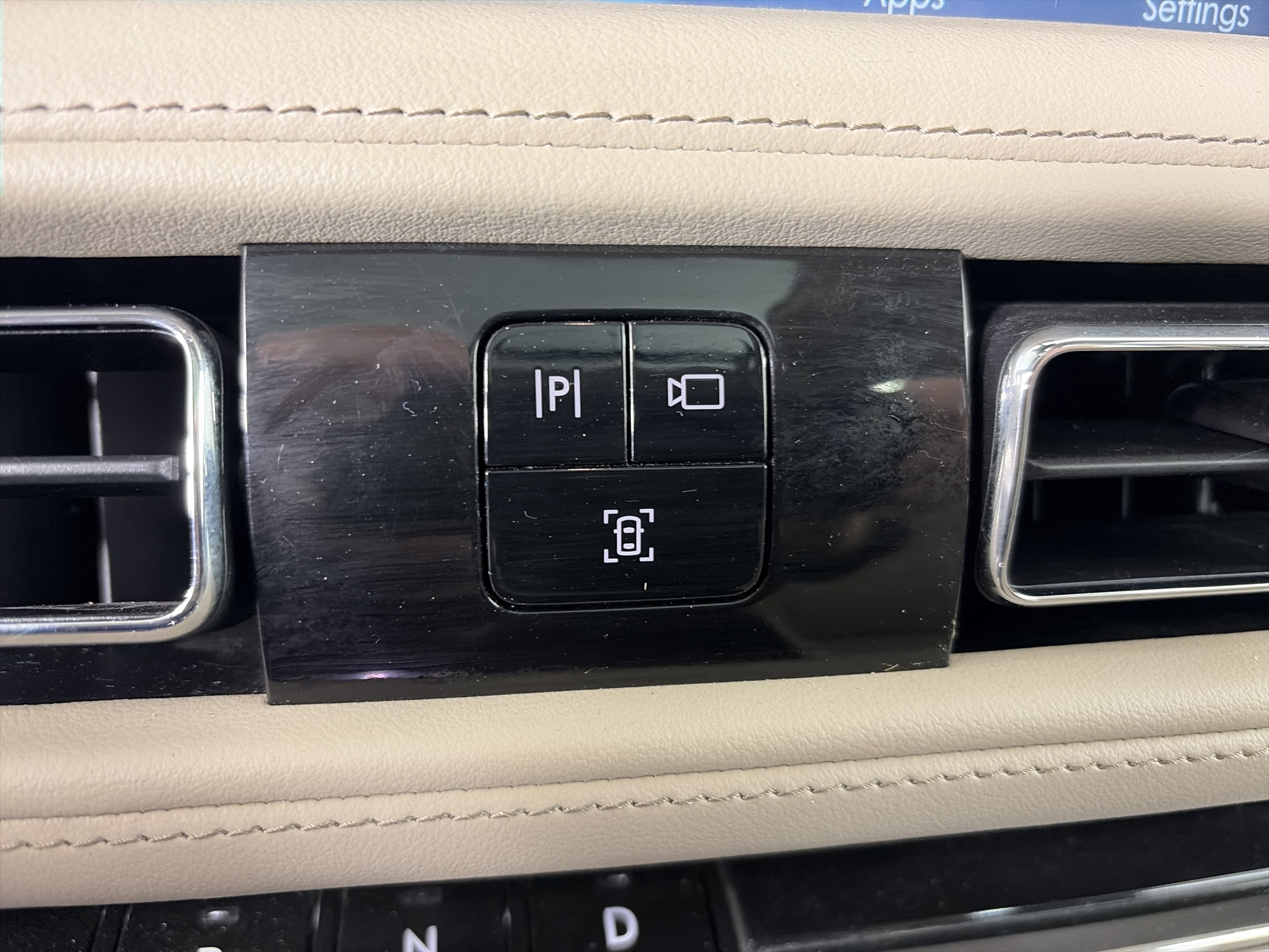 Used 2020 Lincoln Aviator Reserve w/ Equipment Group 201A image 26