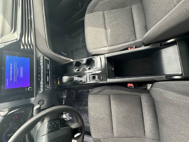 Used 2025 Toyota Camry LE FWD image 18