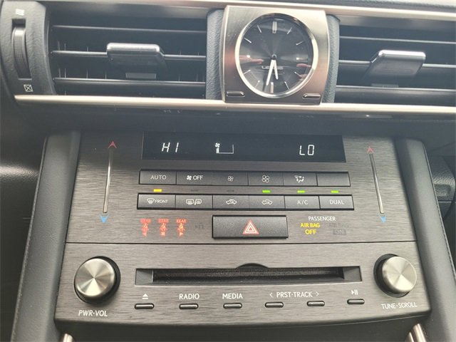 Used 2019 Lexus IS 300 image 25