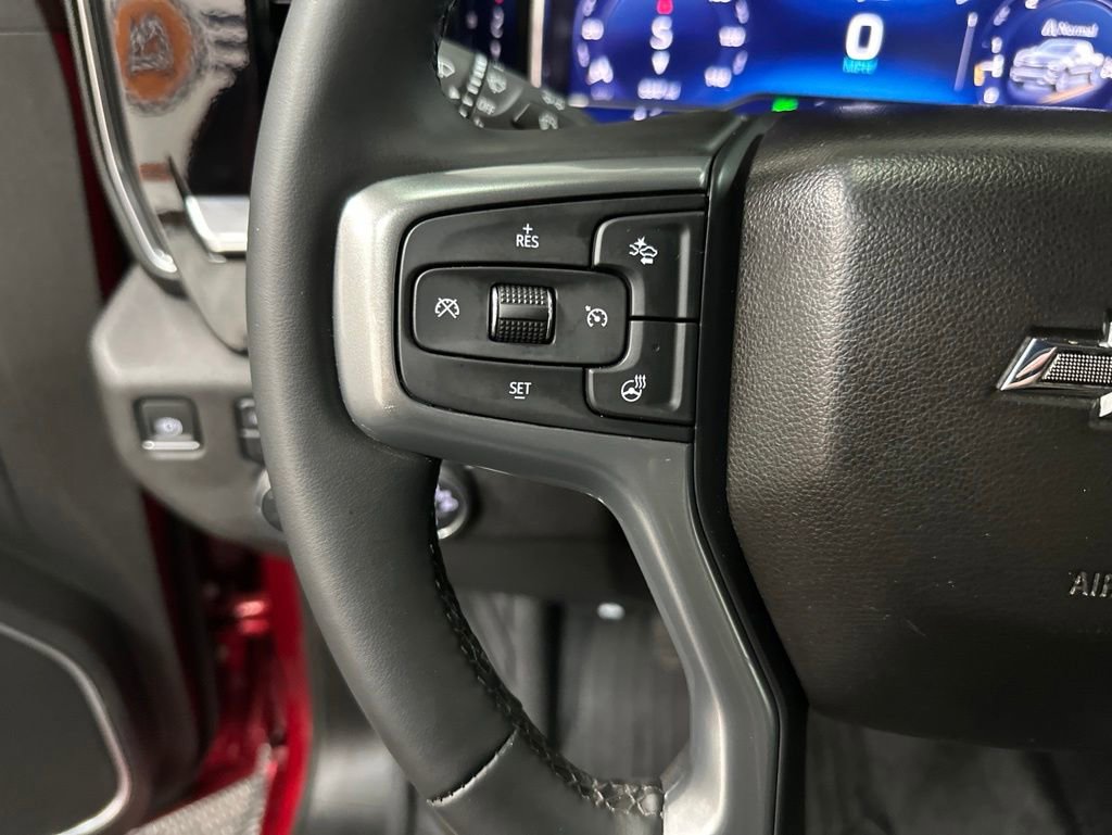 Used 2025 Chevrolet Silverado 1500 RST w/ Z71 Off-Road Package AWD/4WD image 15