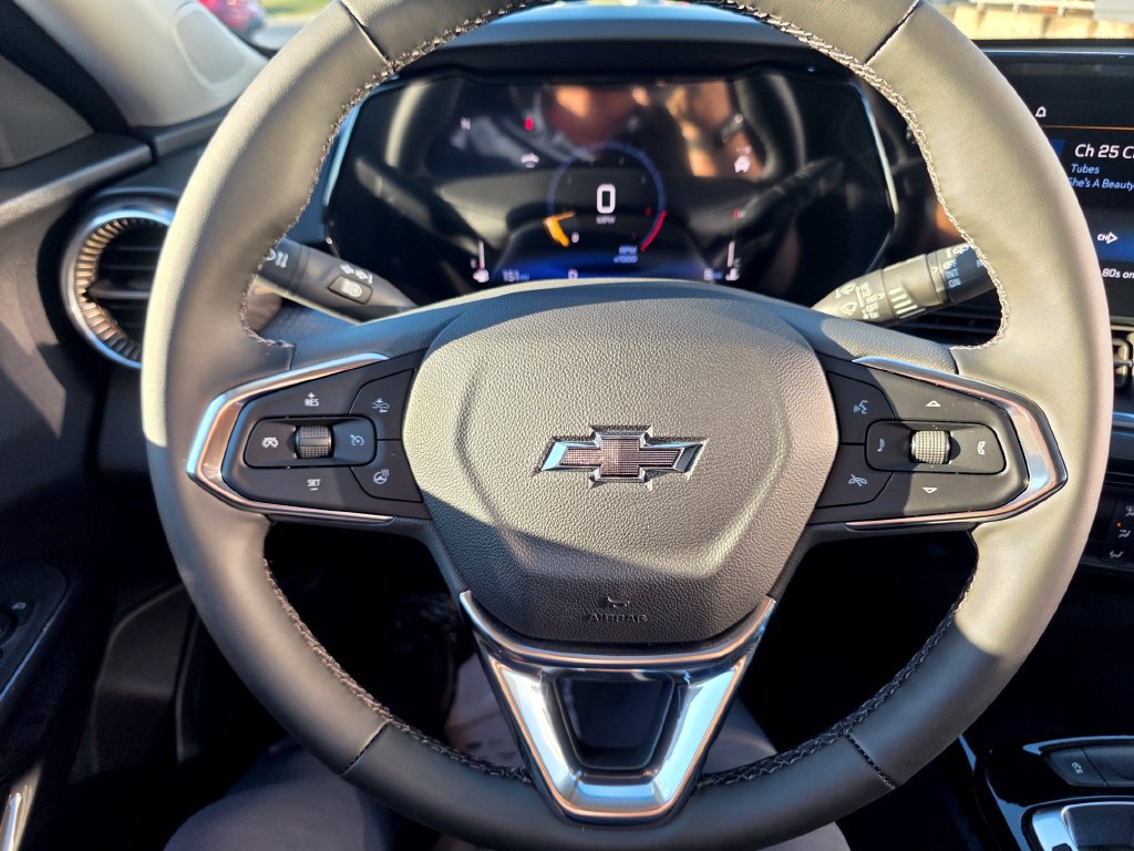 New 2026 Chevrolet Trax ACTIV w/ Driver Confidence Package FWD image 14