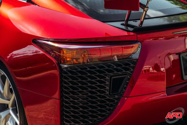 Used 2012 Lexus LFA RWD image 80