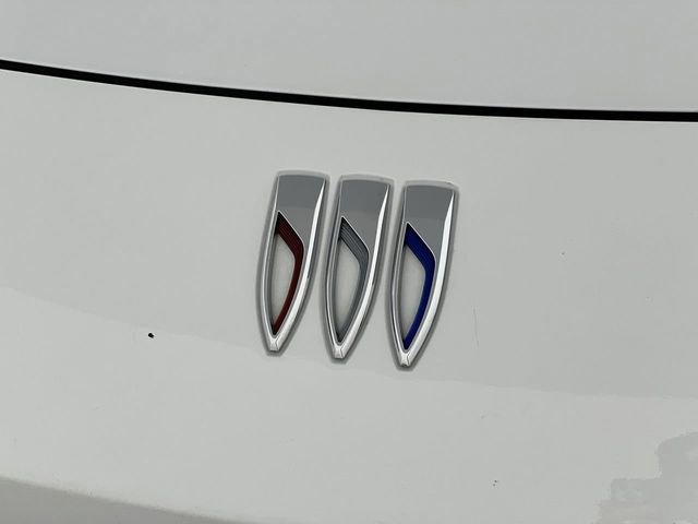Certified 2024 Buick Envista Preferred image 31