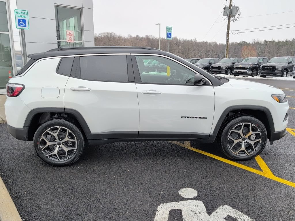 New 2026 Jeep Compass Limited AWD/4WD image 9