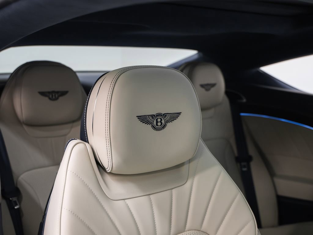 Used 2024 Bentley Continental GT image 21