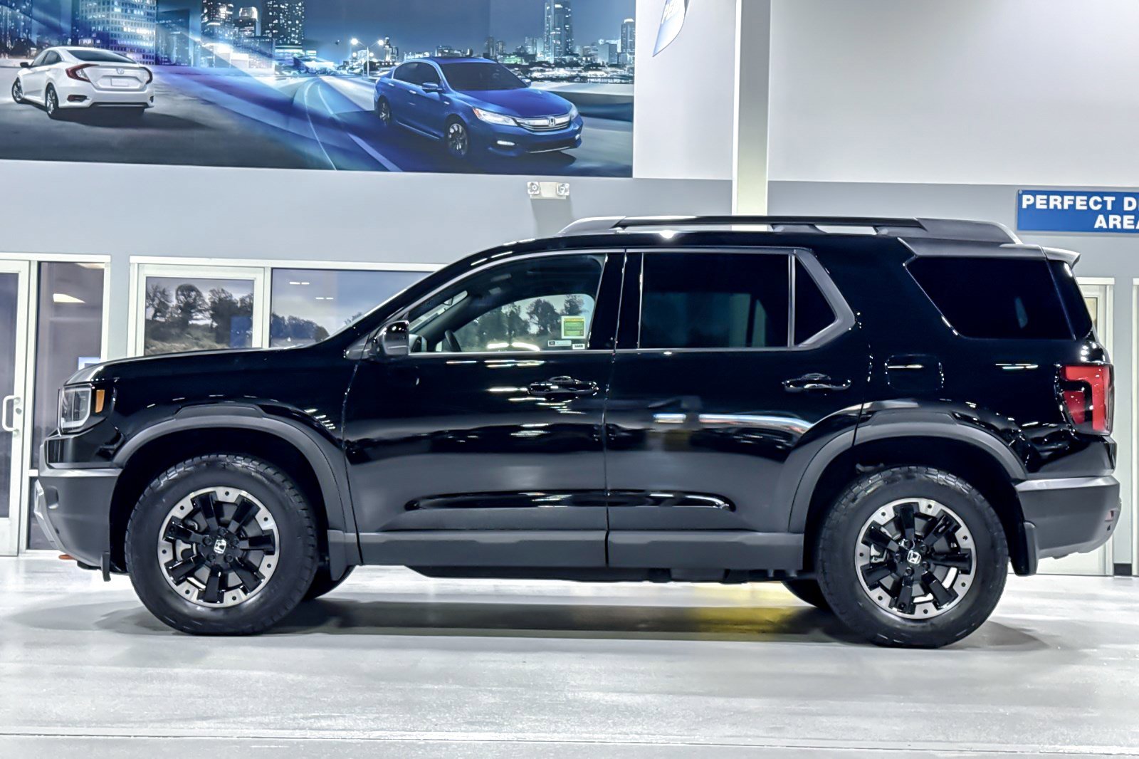 Certified 2026 Honda Passport TrailSport Elite image 2