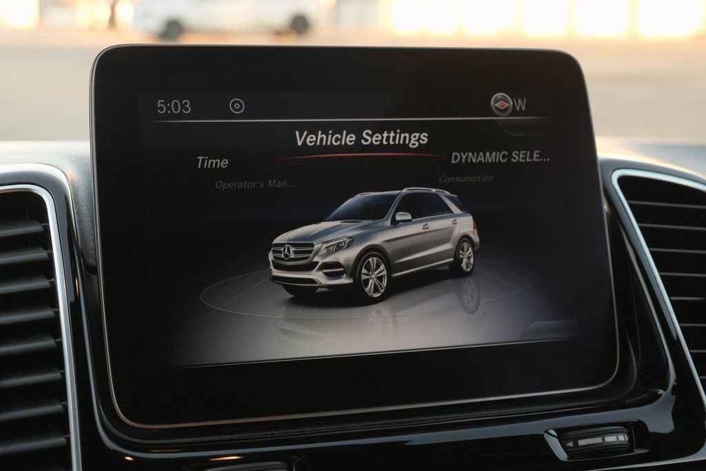 Used 2018 Mercedes-Benz GLE 350 image 31