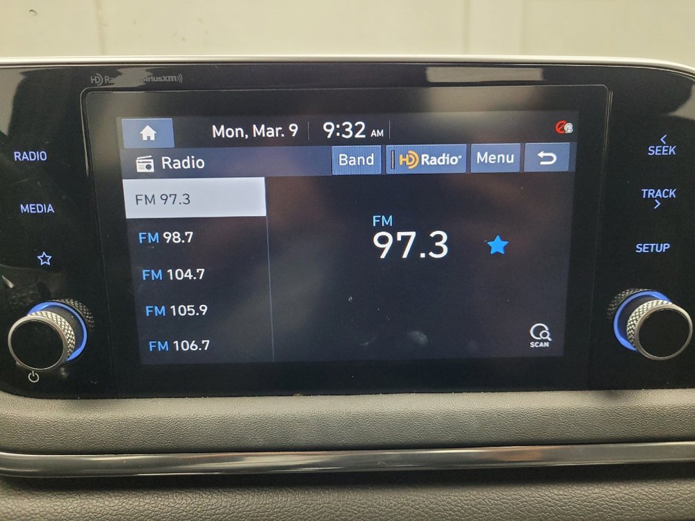 Used 2021 Hyundai Sonata SEL Plus w/ Winter Weather Package image 25