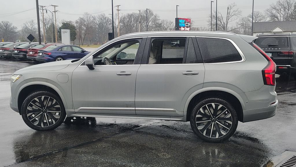 New 2026 Volvo XC90 T8 Ultra w/ Protection Package Premier image 5