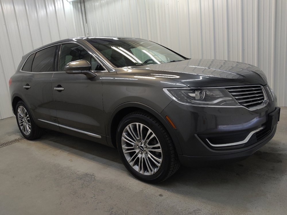 Used 2017 Lincoln MKX Reserve w/ Lincoln MKX Climate Package image 11