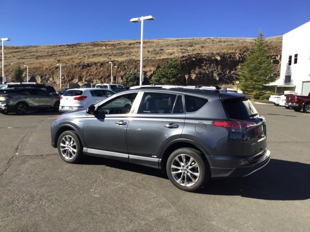 Used 2016 Toyota RAV4 Limited image 11