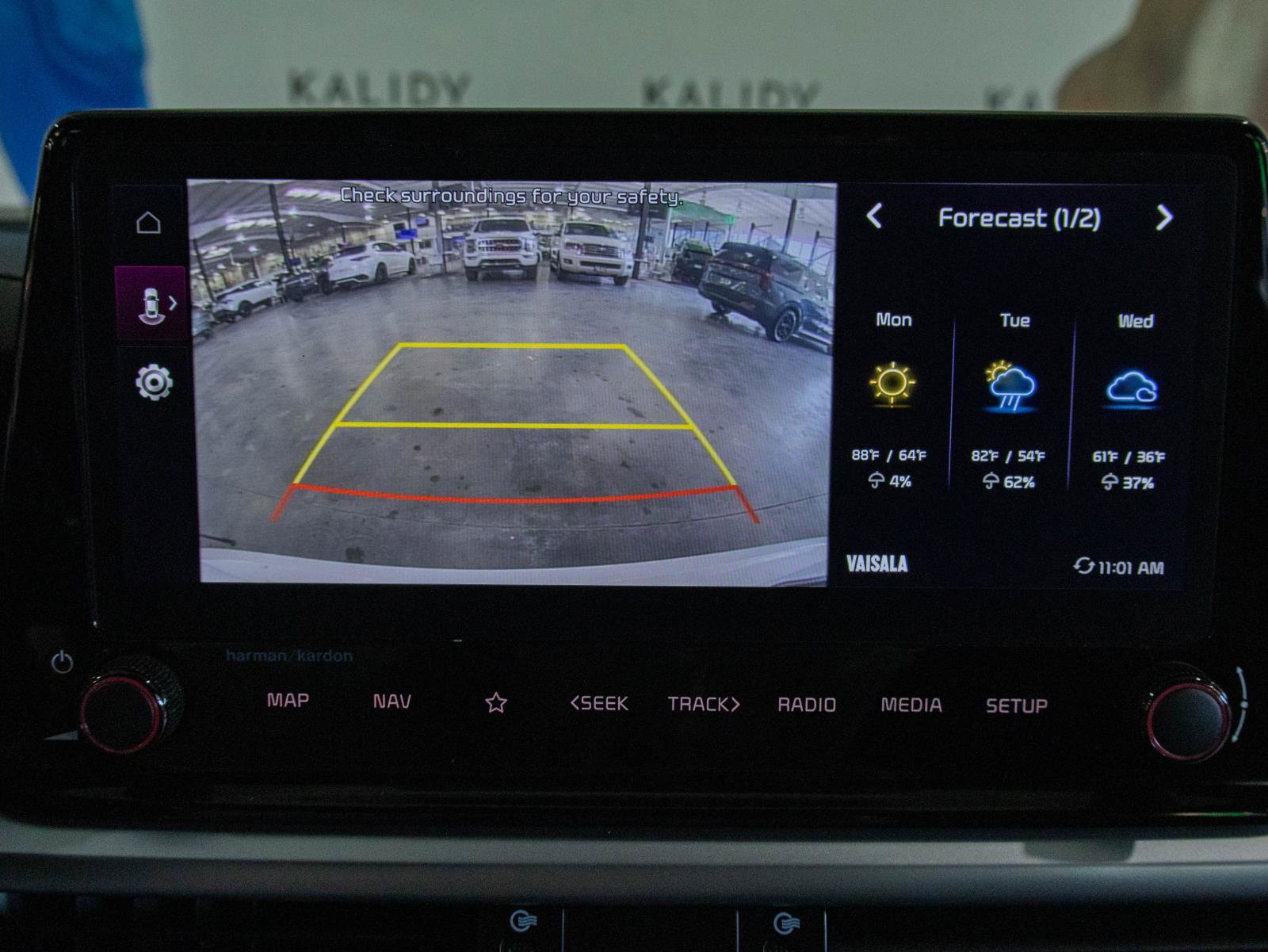 Used 2024 Kia Forte GT-Line w/ GT-Line Premium Package image 7