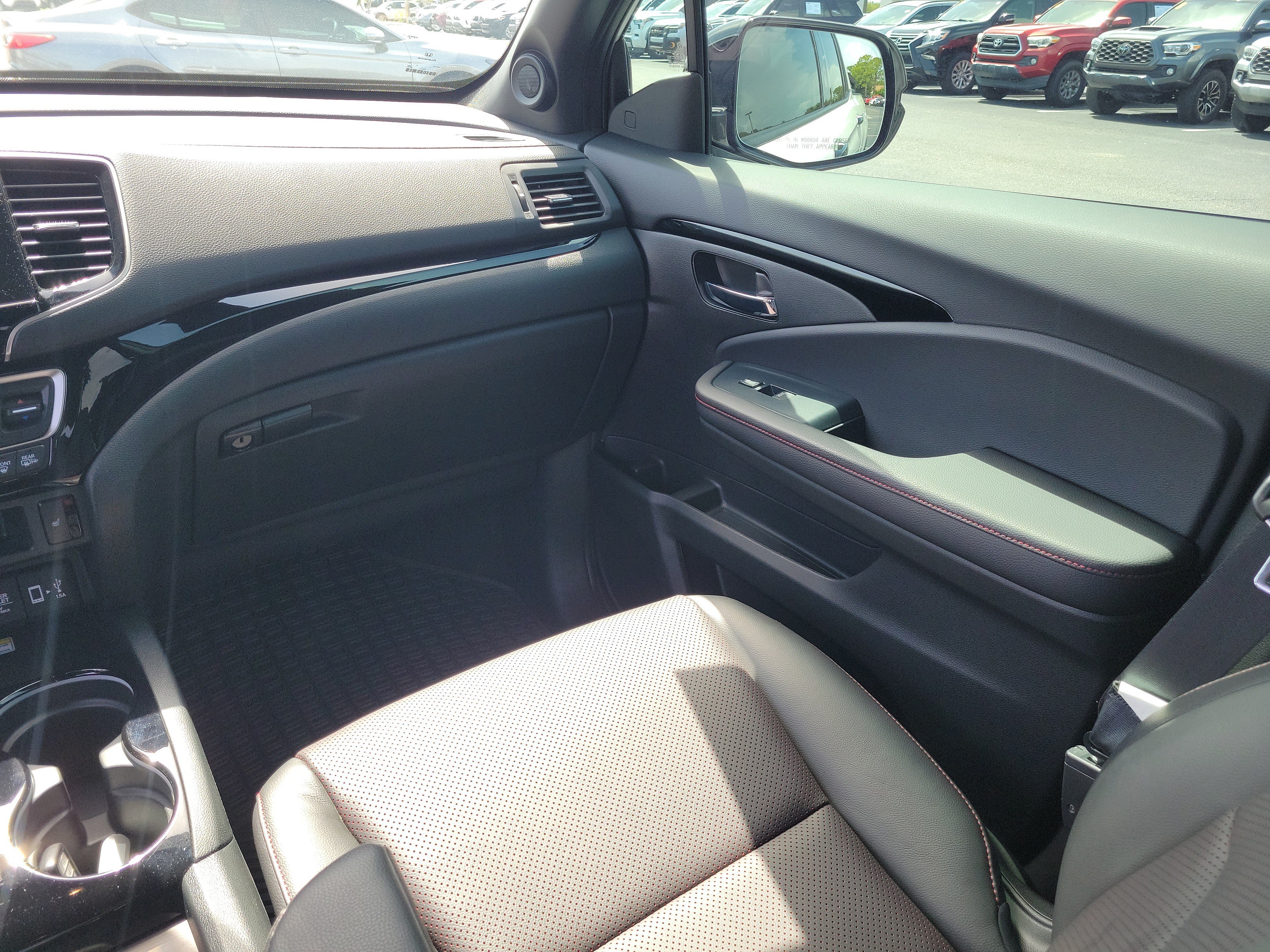Used 2023 Honda Ridgeline Black Edition image 17