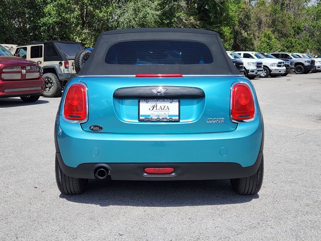 Used 2016 MINI Cooper Convertible image 5
