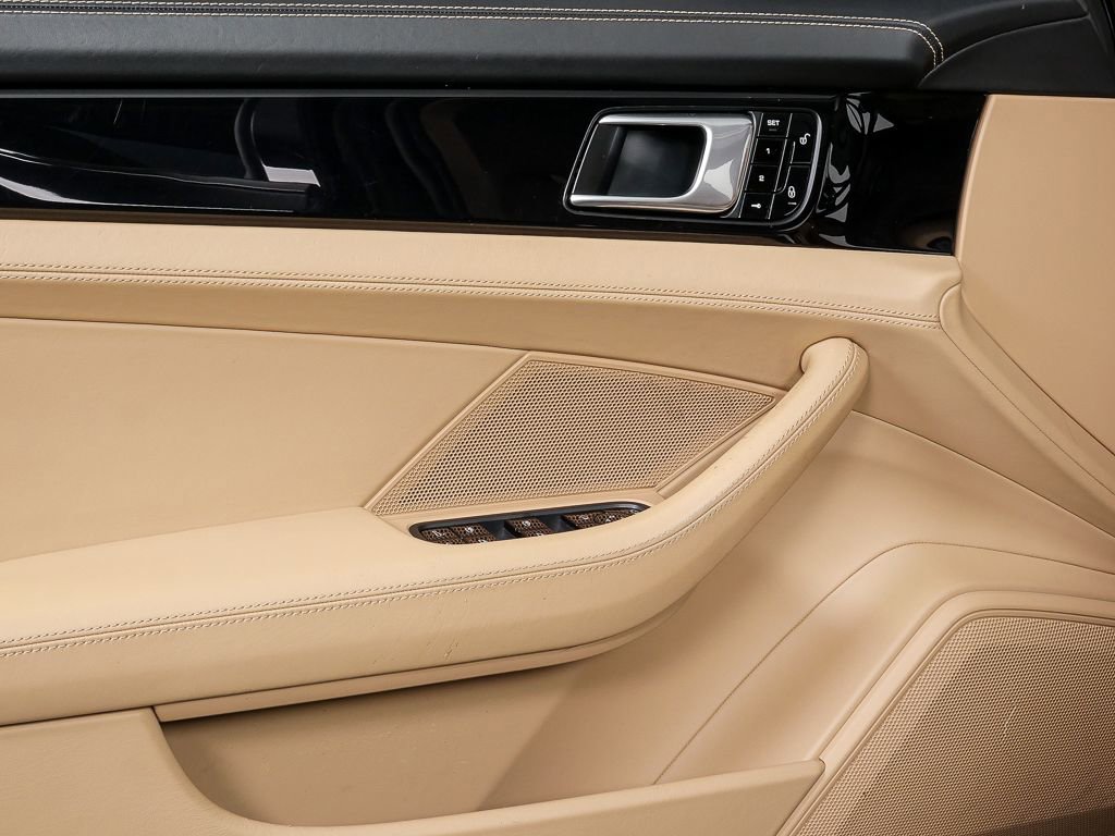 Certified 2018 Porsche Panamera 4S image 6