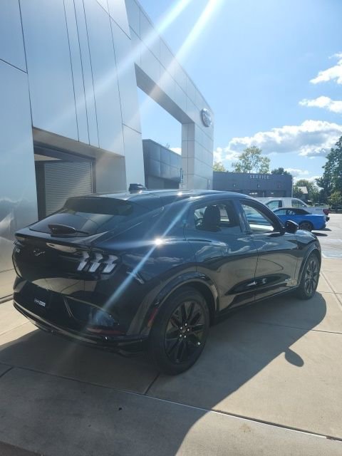 New 2025 Ford Mustang Mach-E Premium image 8