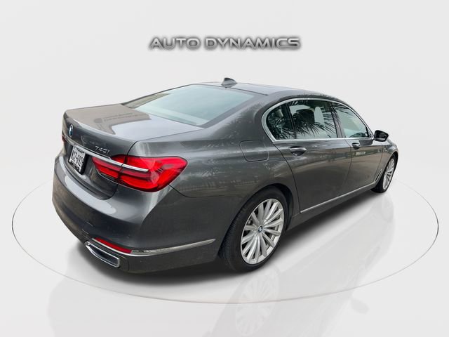 Used 2018 BMW 740i RWD image 5