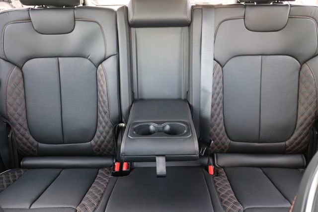 New 2026 Jeep Grand Cherokee Summit AWD/4WD image 40