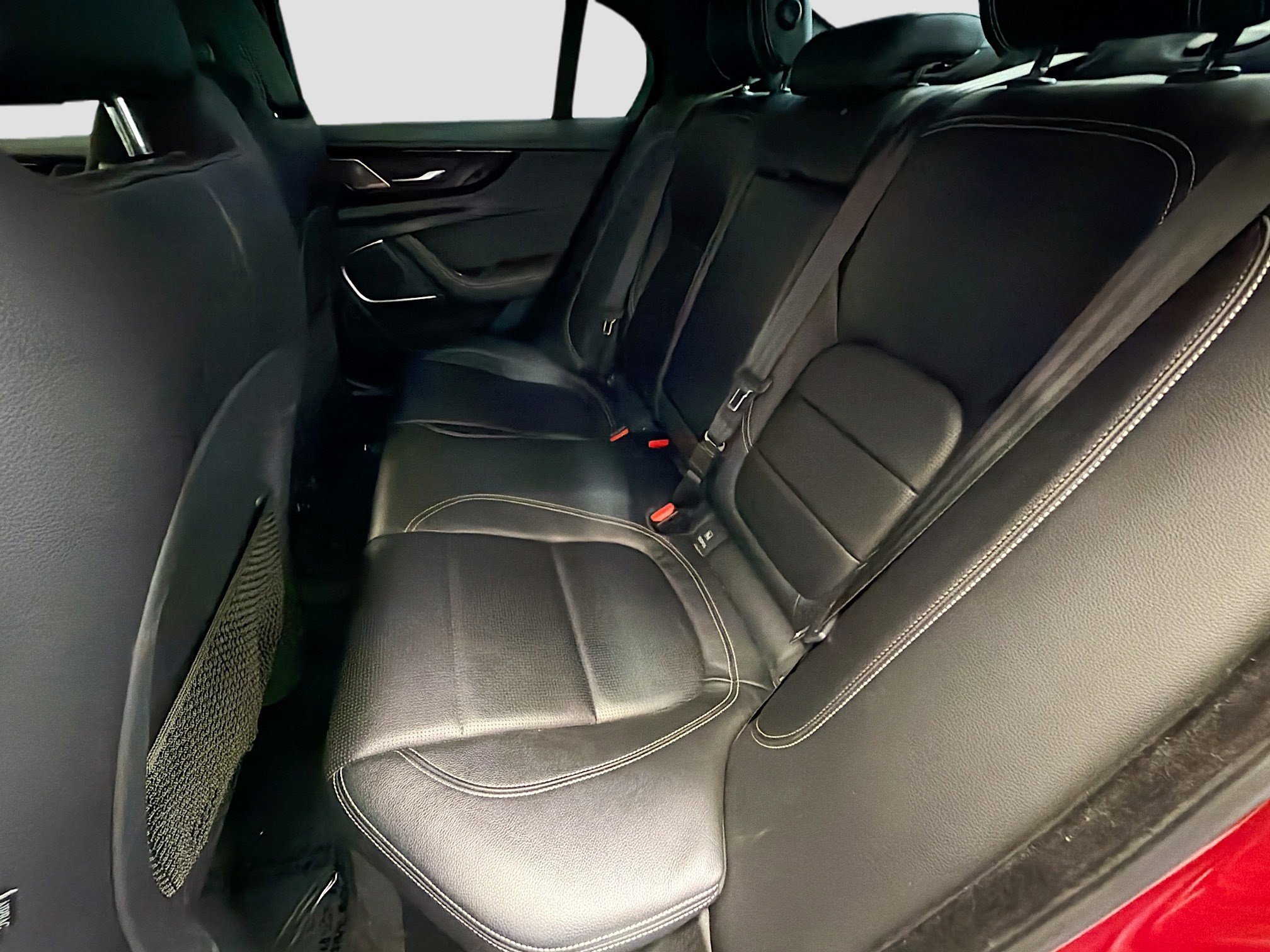 Used 2020 Jaguar XE R-Dynamic S image 13
