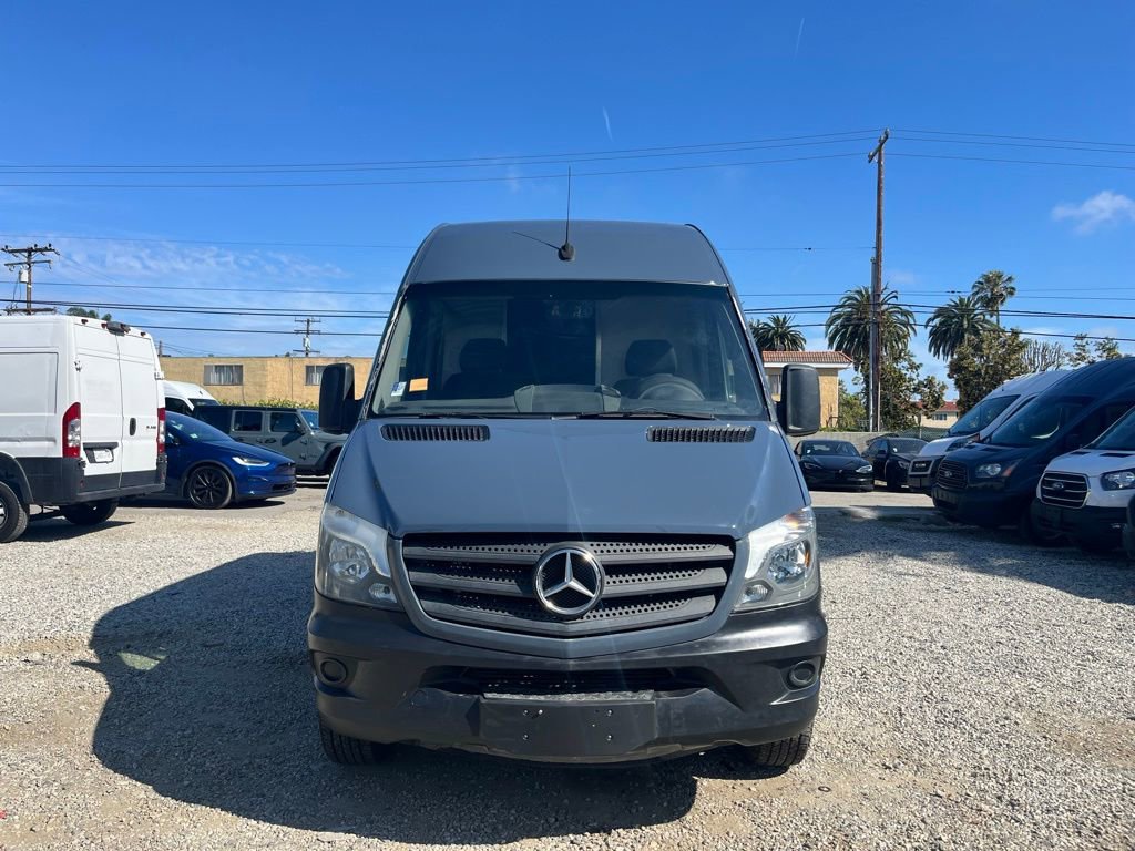 Used 2018 Mercedes-Benz Sprinter 2500 image 2