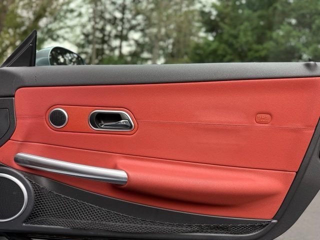 Used 2004 Chrysler Crossfire Coupe RWD image 15