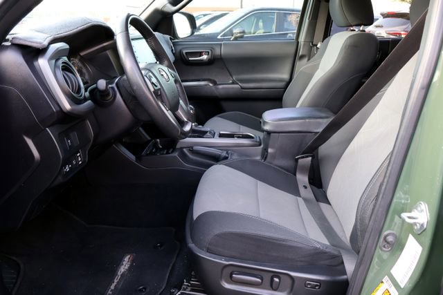 Used 2022 Toyota Tacoma TRD Sport image 29