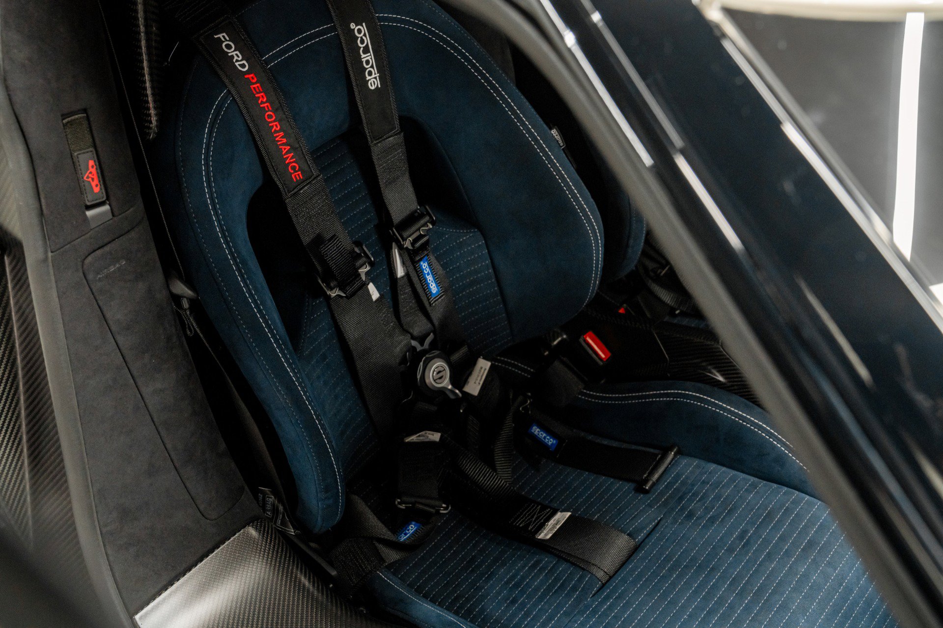 Used 2022 Ford GT Heritage Edition image 29