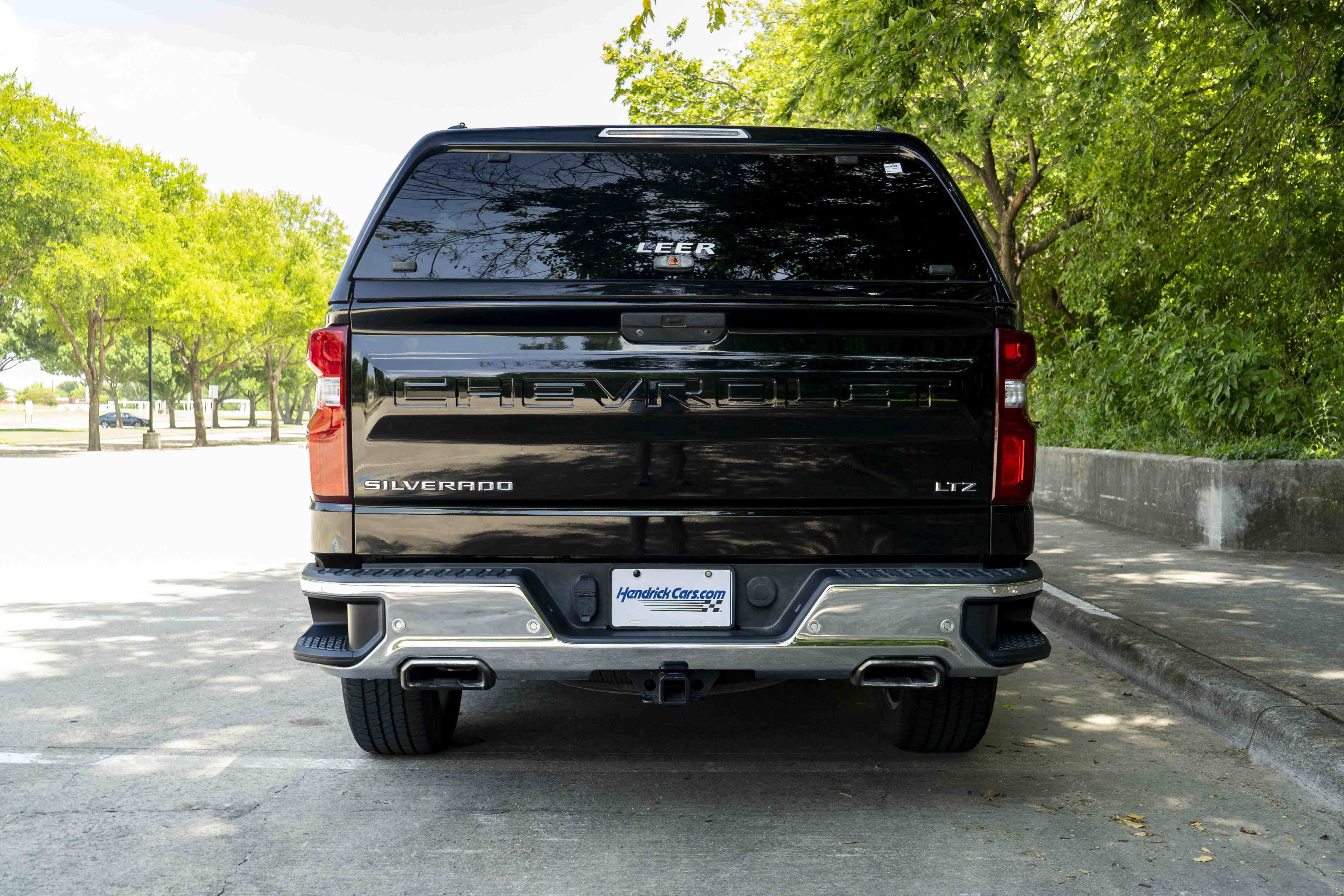 Used 2019 Chevrolet Silverado 1500 LTZ w/ LTZ Texas Edition AWD/4WD image 8