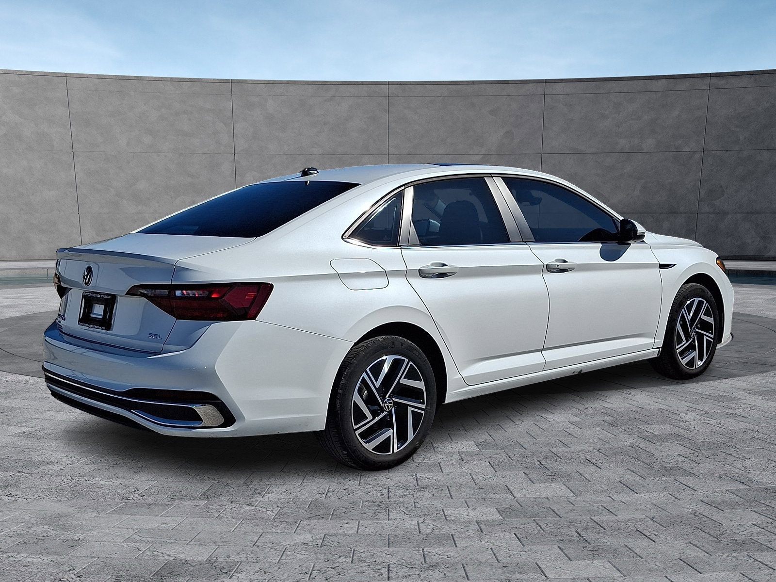 Used 2024 Volkswagen Jetta SEL FWD image 11