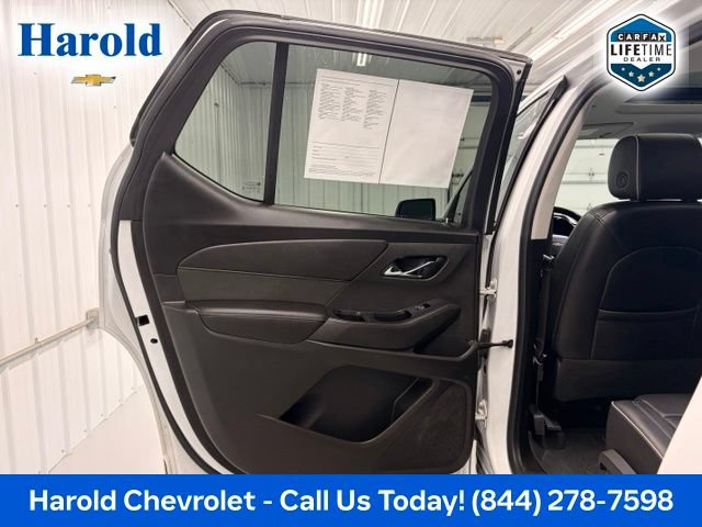 Used 2021 Chevrolet Traverse High Country AWD/4WD image 13