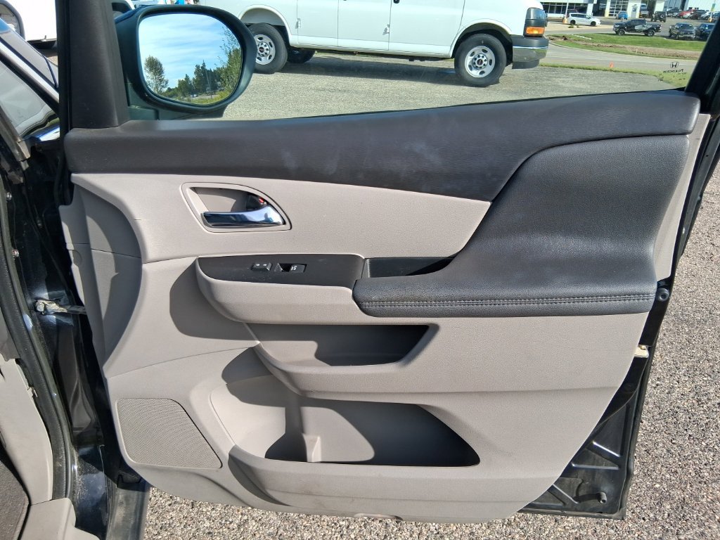Used 2015 Honda Odyssey EX-L image 11