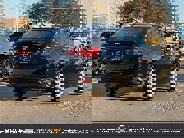 Certified 2025 Chevrolet Malibu LT image 6