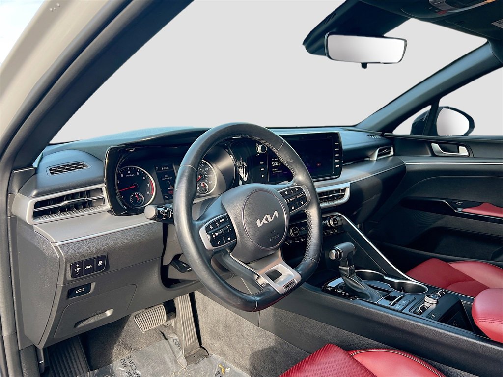 Used 2023 Kia K5 GT-Line w/ GT-Line Premium Package image 9