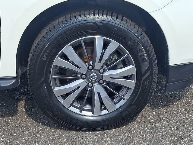 Used 2019 Nissan Pathfinder SL AWD/4WD image 8