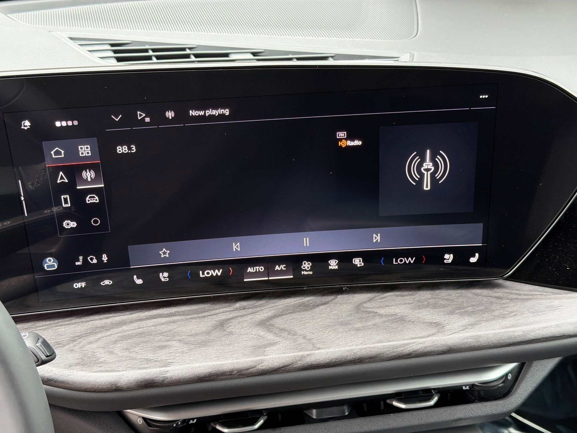 New 2025 Audi Q5 Premium Plus image 32