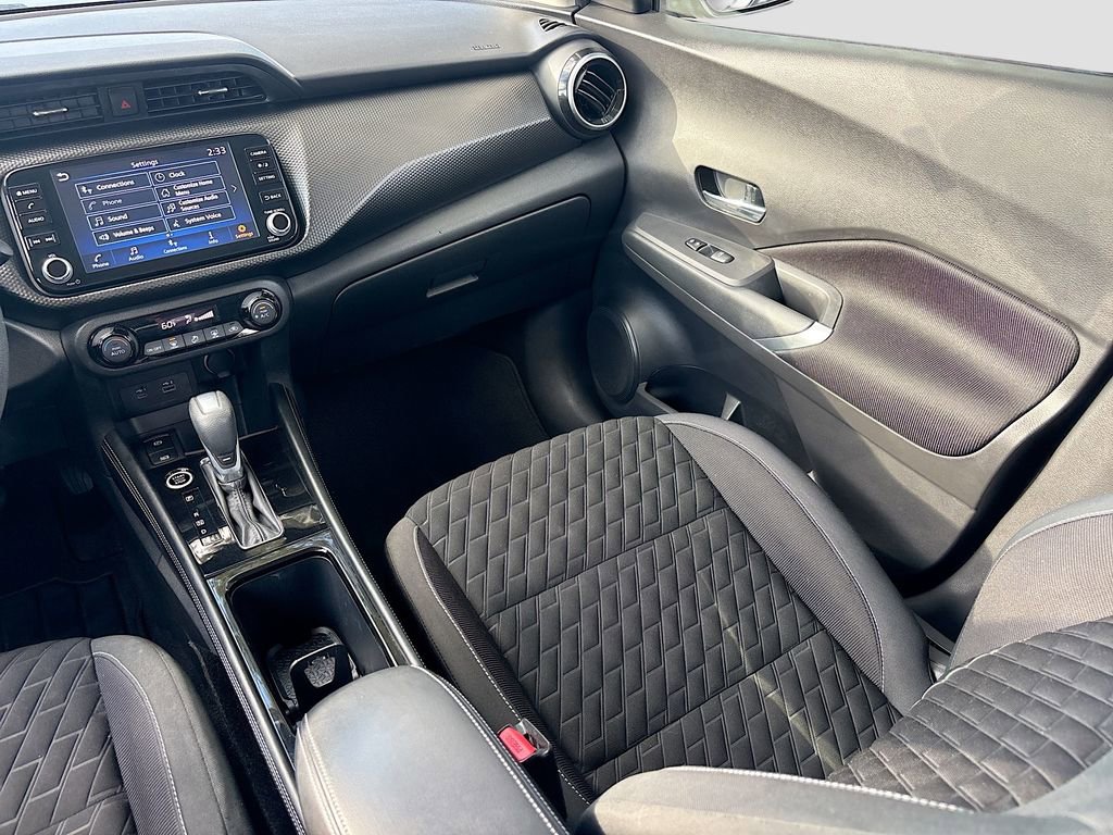 Used 2021 Nissan Kicks SV image 21