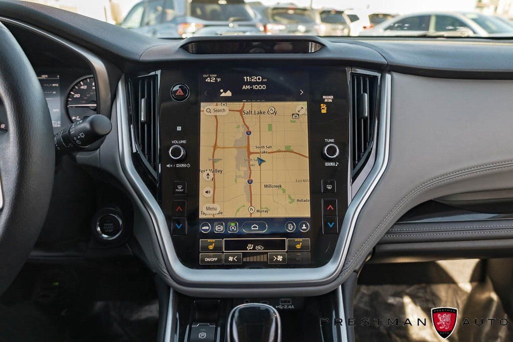 Used 2024 Subaru Outback Limited image 32