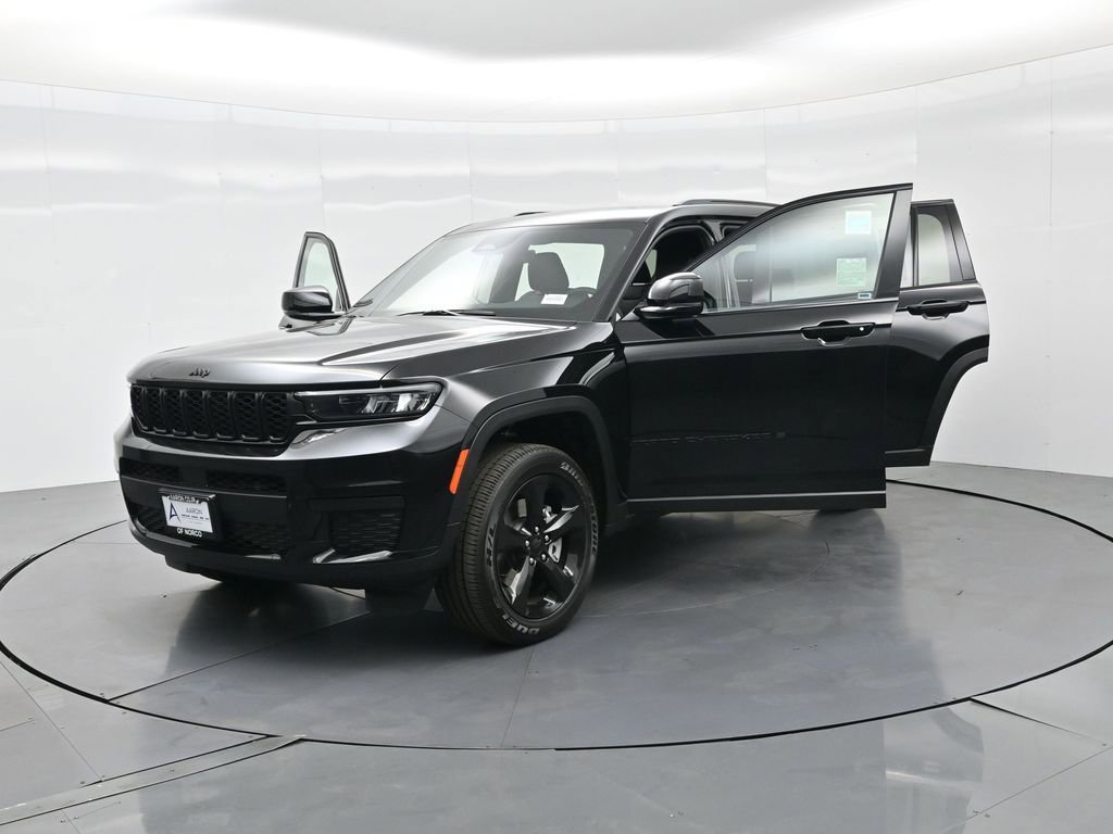 New 2025 Jeep Grand Cherokee L Altitude image 37