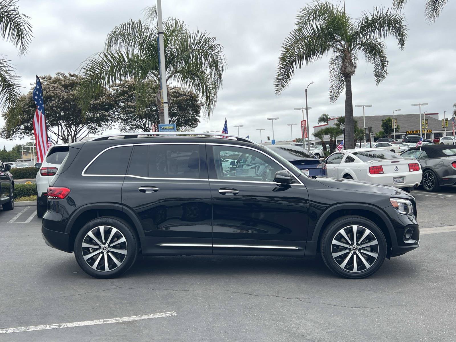 Used 2023 Mercedes-Benz GLB 250 image 27