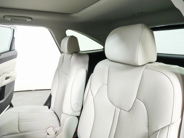 Used 2023 Kia Sorento SX Prestige w/ Panoramic Sunroof Package image 22