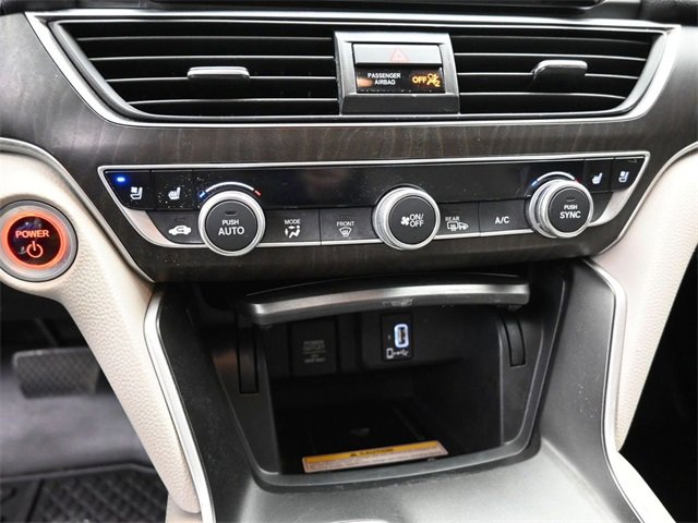 Used 2019 Honda Accord Touring image 28