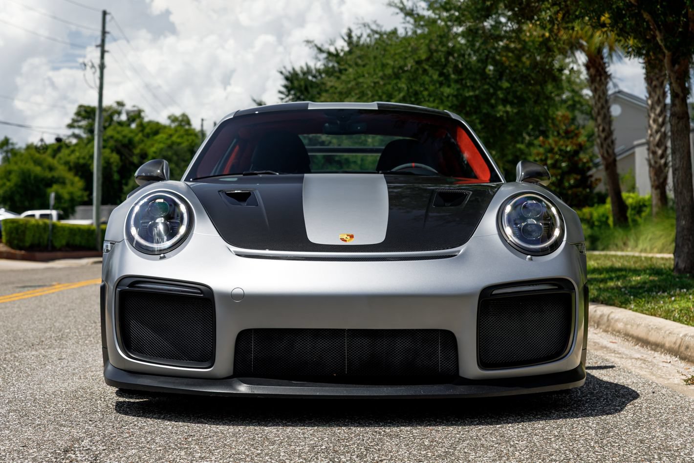 Used 2018 Porsche 911 GT2 RS w/ Weissach Package RWD image 3
