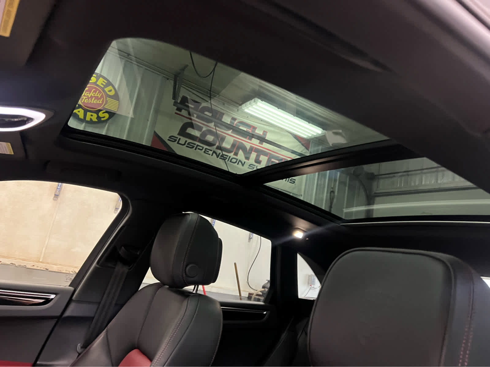 Used 2024 Porsche Macan image 19