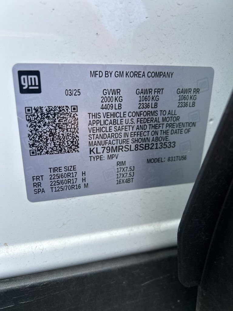 Used 2025 Chevrolet TrailBlazer LT AWD/4WD image 3
