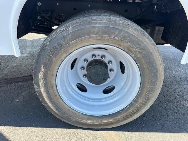 New 2024 Ford F450 XL w/ Snow Plow Prep Package AWD/4WD image 40