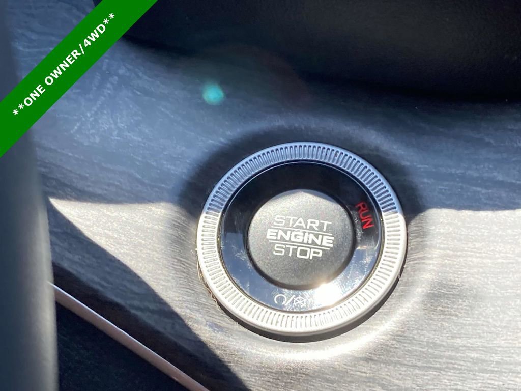 Used 2023 Jeep Grand Cherokee Limited image 24