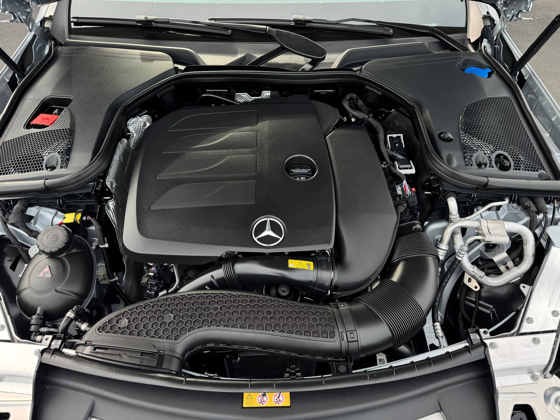 Used 2023 Mercedes-Benz E 350 Sedan image 69