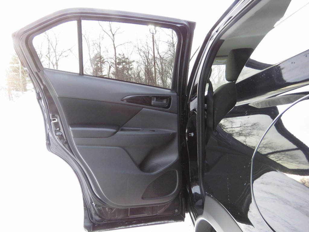 Used 2022 Mitsubishi Eclipse Cross ES image 18