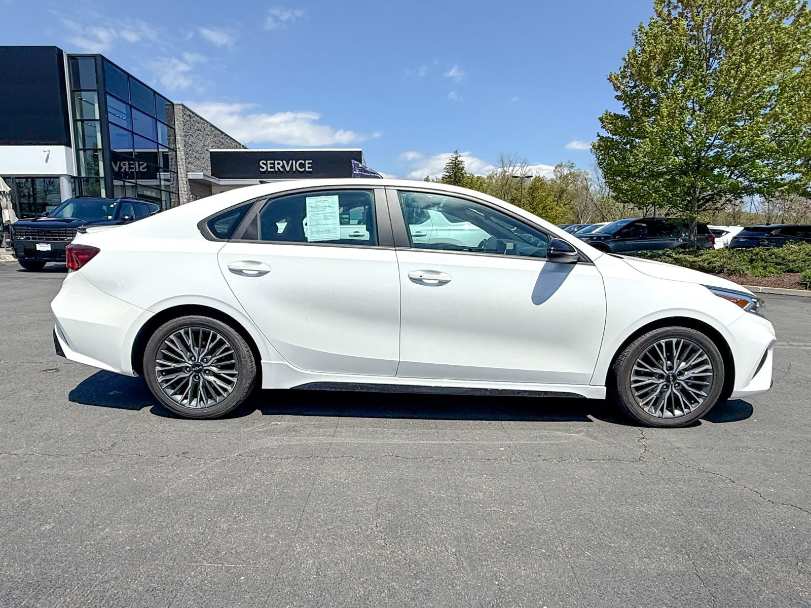 Used 2023 Kia Forte GT-Line w/ GT-Line Premium Package FWD image 5